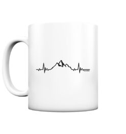 Herzschlag Berge Tasse aus Porzellan für Bergsteiger, die Berge und Bergfreunde. Ein tolles Berg Geschenk für die Bergtour, Bergfans und Bergliebhaber. Nachhaltige Berg Geschenke und Berg Tassen hier bestellen.