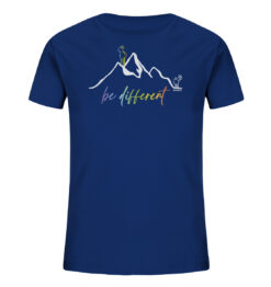 Bio Be Different Kinder Shirt fürs Wandern, die Berge und Bergfreunde. Ein tolles Berg Geschenk für die Bergtour, Bergfans und Bergliebhaber. Nachhaltige Berg Geschenke und Berg T-Shirts hier bestellen.