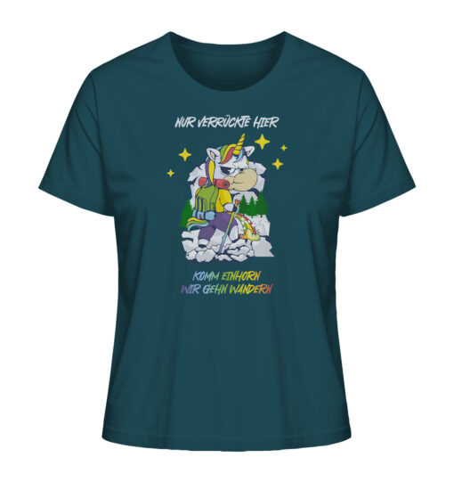 Lustiges Berg T-Shirt für Damen: Bio Einhorn Wandern Damen Shirt fürs Wandern, die Berge und Bergfreunde. Ein tolles Berg Geschenk für die Bergtour, Bergfans und Bergliebhaber. Nachhaltige Berg Geschenke und Berg T-Shirts hier bestellen.